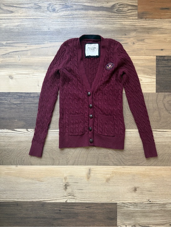 Abercrombie & Fitch Sweaters - Abercrombie & Fitch Women's Burgundy Cable-Knit Cardigan Vintage Dark Academia